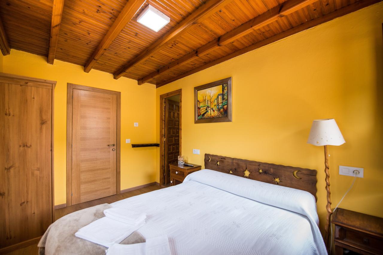 Hostal Pena Santa Soto  Eksteriør billede